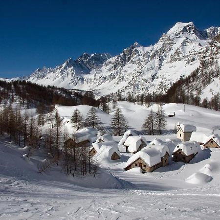 B&B Dolce Casa Con Sauna E Cromoterapia Domodossola Zewnętrze zdjęcie